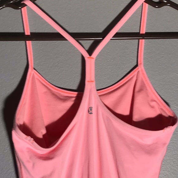 lululemon athletica Tops - Lululemon flow Y tank